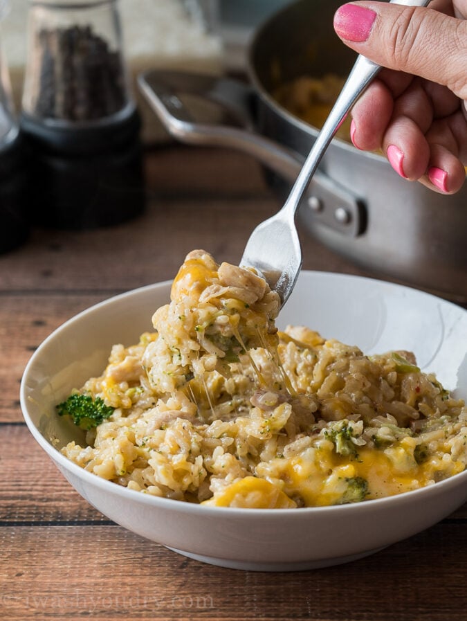 My whole family LOVED this super easy Cheesy Broccoli Chicken Skillet Recipe! Everyone wanted seconds! 