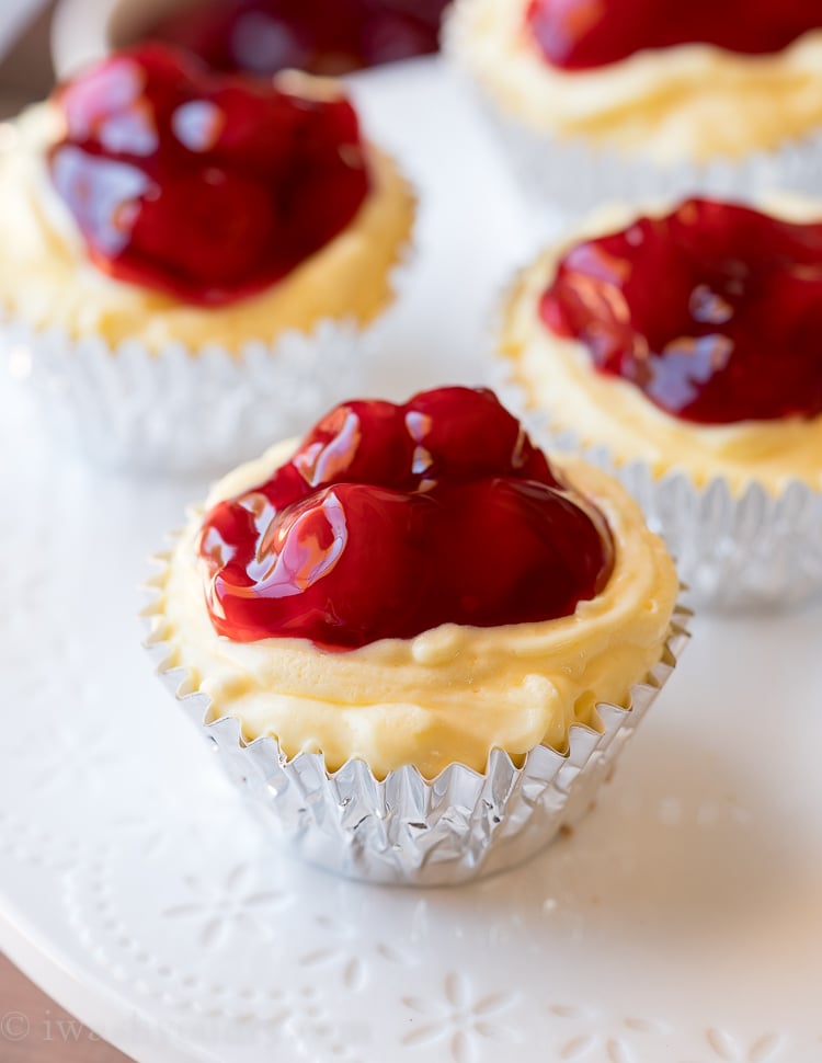 Quick Cherry No Bake Cheesecakes