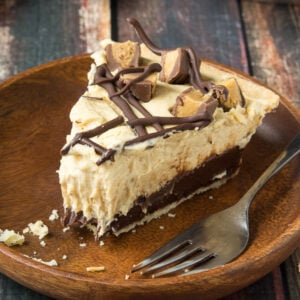 Chocolate Bottomed Peanut Butter Pie - I Wash You Dry