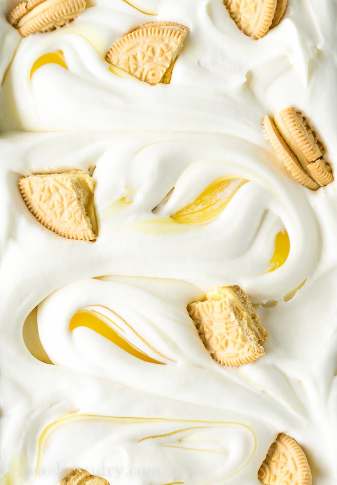 Close up of cream with vanilla sandwich cookies in it