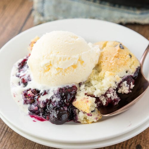 Triple Berry Cobbler (CMA Music Fest Giveaway) - I Wash You Dry