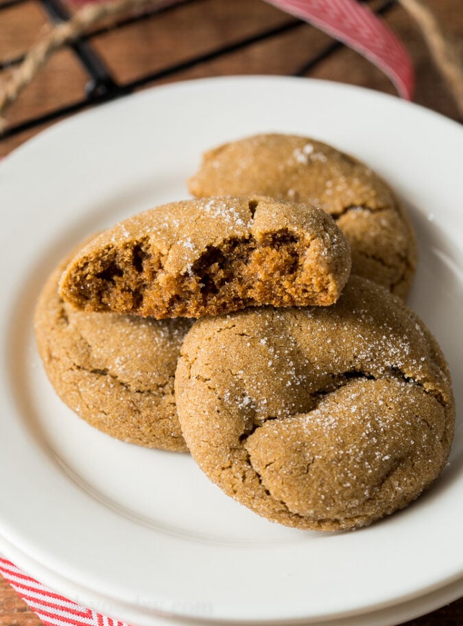 OMG! These super easy Gingerdoodle Cookies are filled with warm spices and are soft and chewy deliciousness!