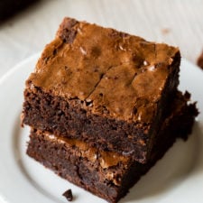 The crackled, glossy top of these brownies is irresistible!