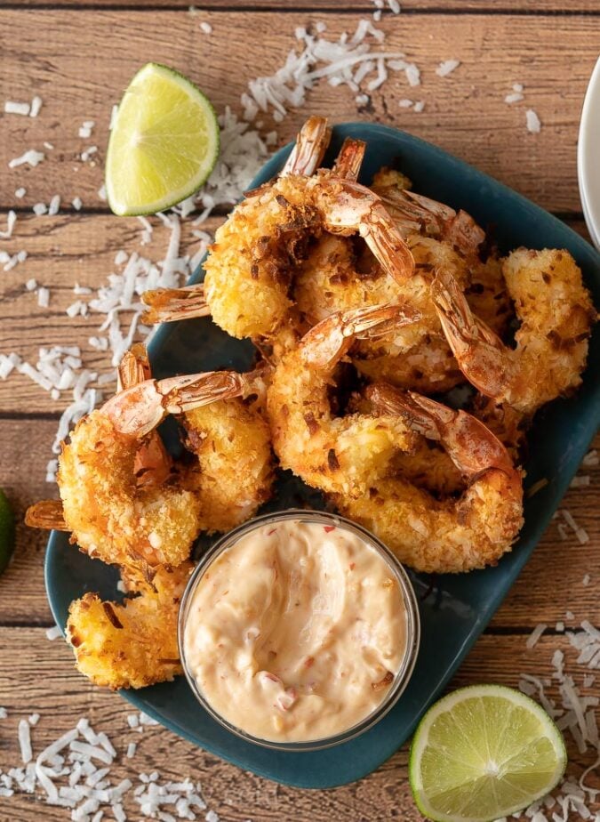 Crispy and delicious Air Fryer Coconut Shrimp! These fried shrimp are irresistible! 