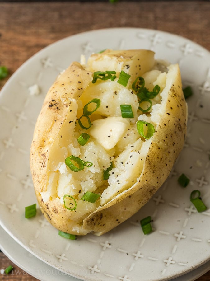 Fluffy Instant Pot Baked Potatoes