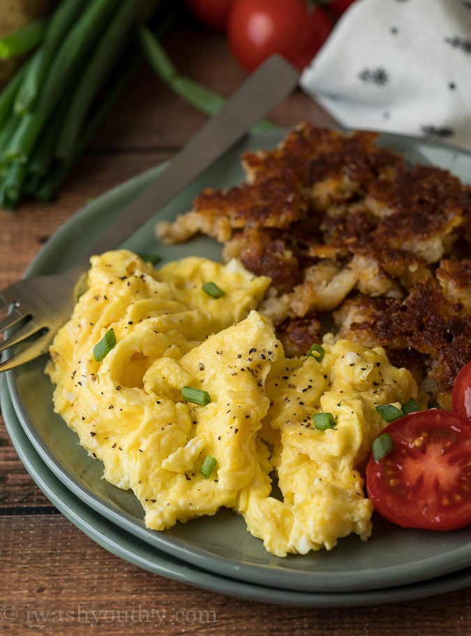 Fluffy Scrambled Eggs – Cinder