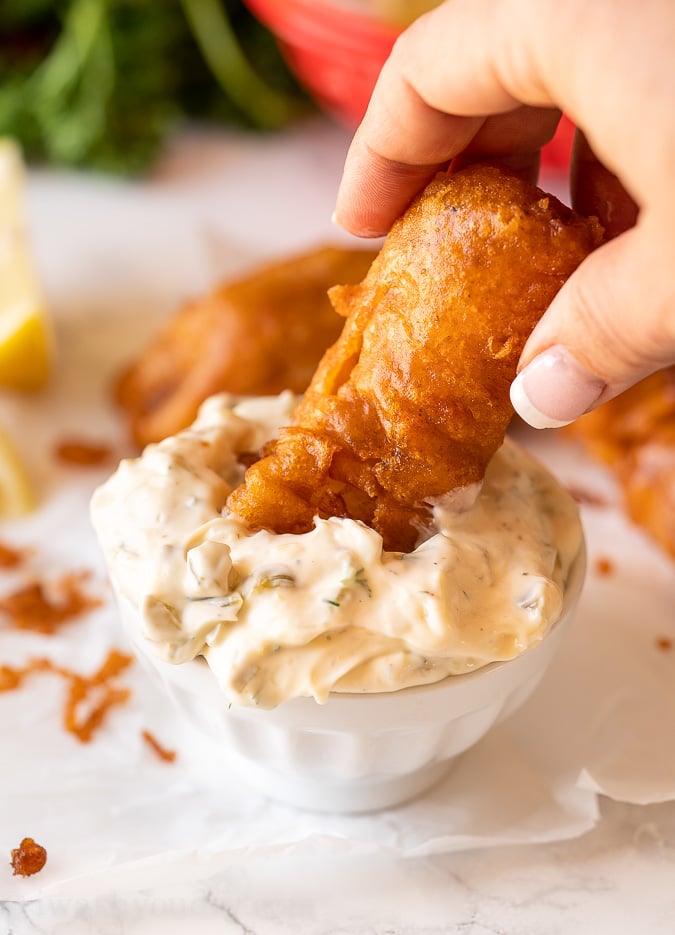 Crispy Fish Bites With Sour Cream Dipping Sauce