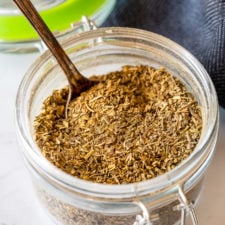 This simple homemade Italian Seasoning Recipe is filled with dried herbs and perfect for adding to all your Italian recipes!