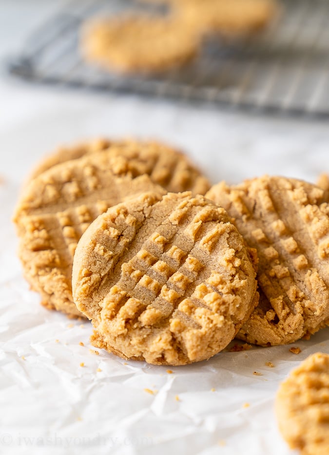 5 Ingredient Peanut Butter Cookies I Wash You Dry