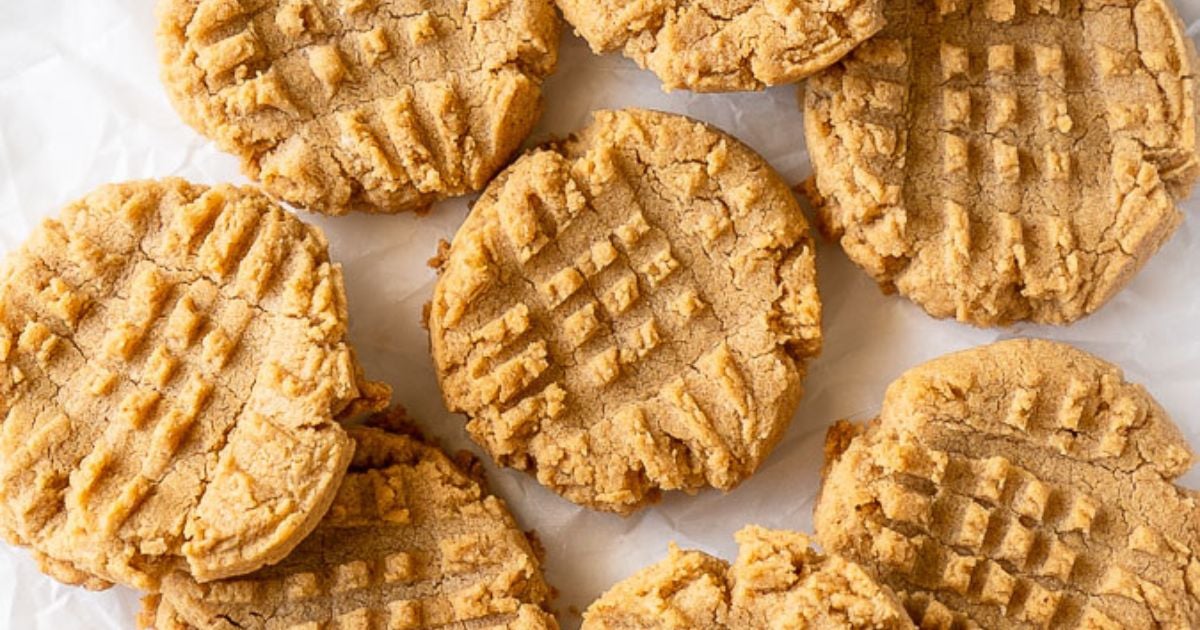 5 Ingredient Peanut Butter Cookies - I Wash You Dry
