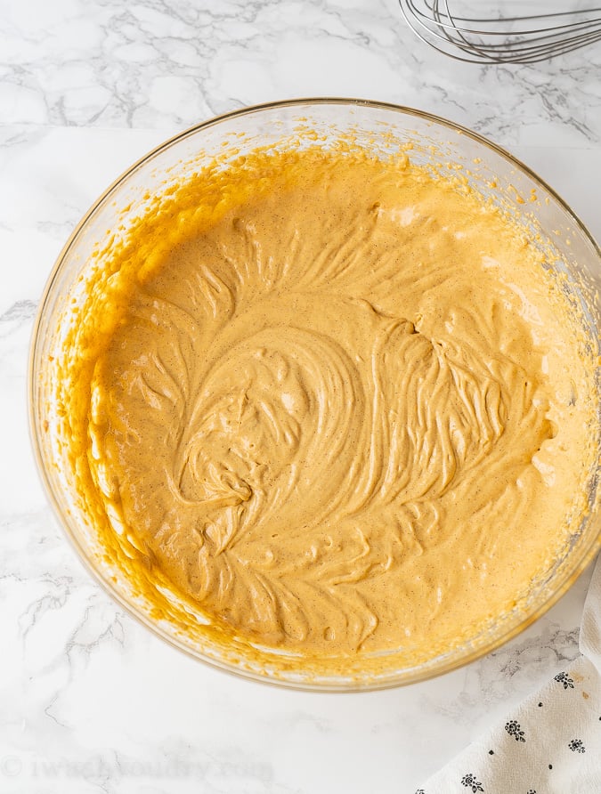 bowl full of pumpkin cake batter