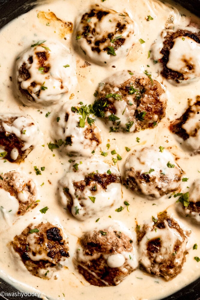 Swedish Meatballs- Easy recipe & perfect for family dinner!