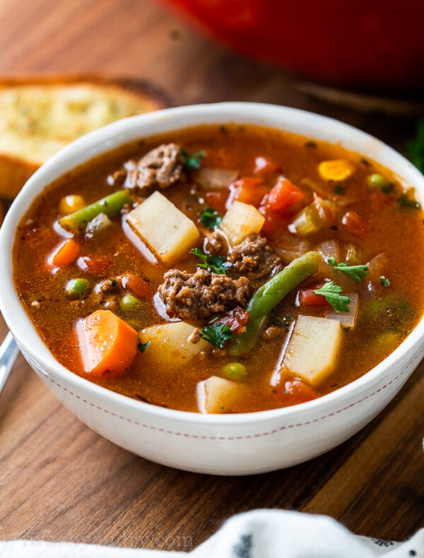 Quick Vegetable Ground Beef Soup - I Wash You Dry