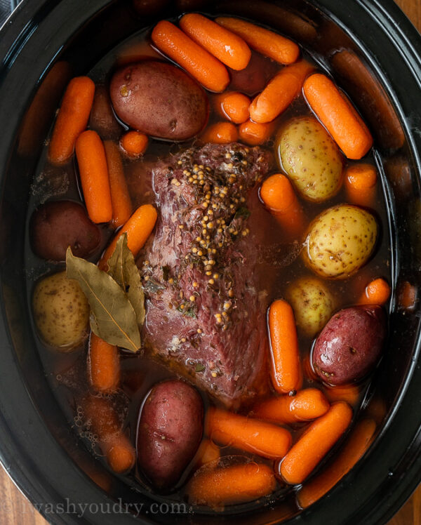 Slow Cooker Corned Beef and Cabbage - I Wash You Dry