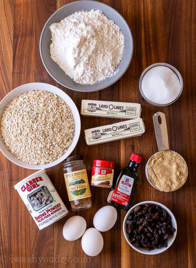 ingredients for oatmeal raisin cookies