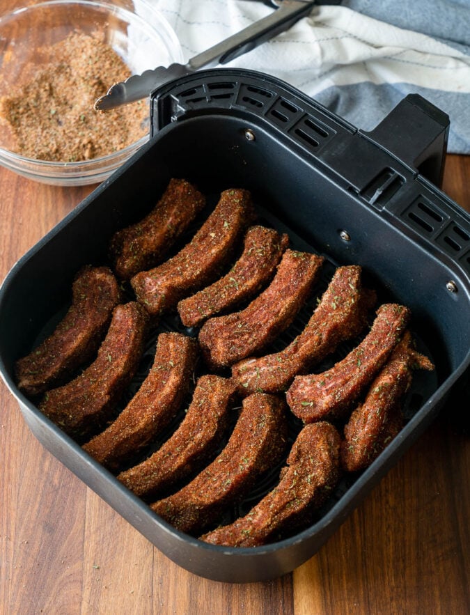 ribs in air fryer basket