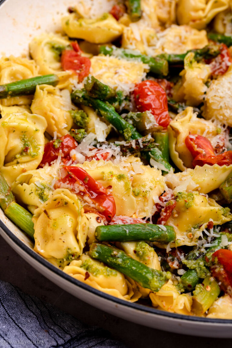 Pesto Tortellini and Asparagus Skillet I Wash You Dry