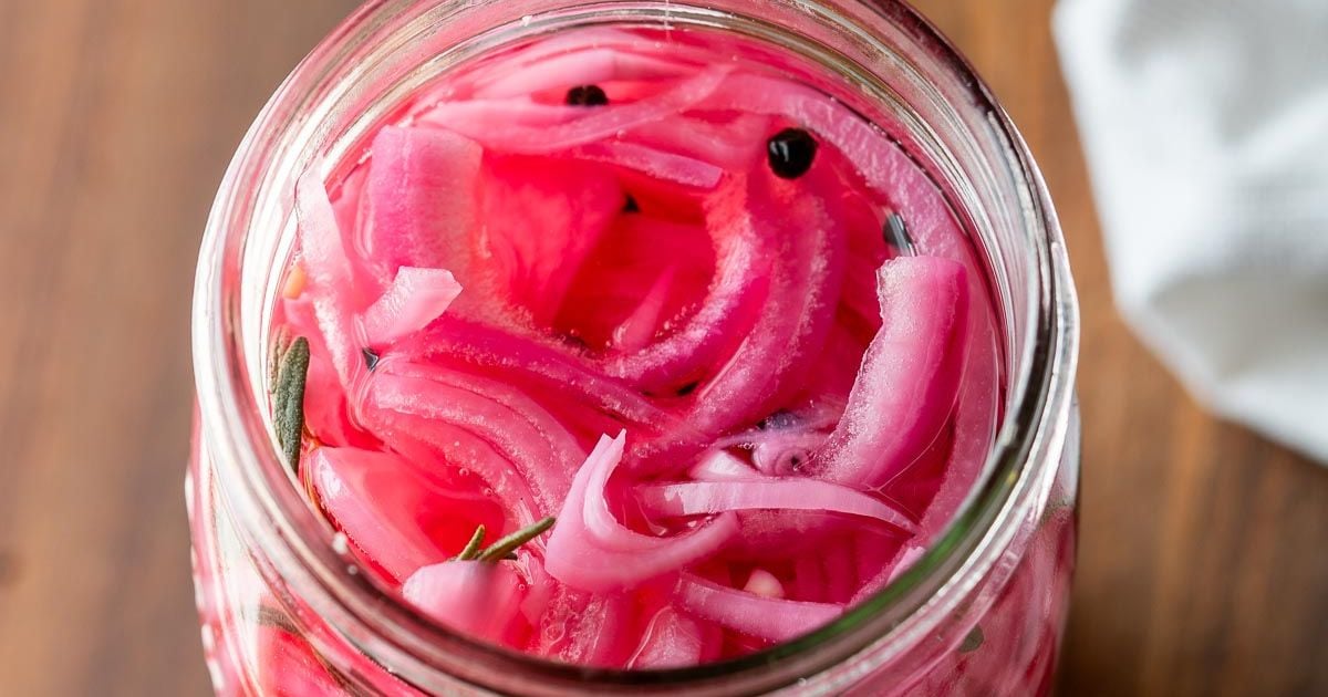 Quick Pickled Red Onions - I Wash You Dry