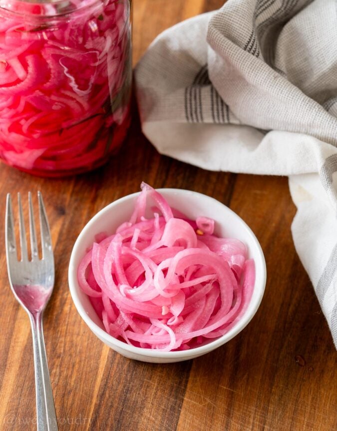 Quick Pickled Red Onions - I Wash You Dry